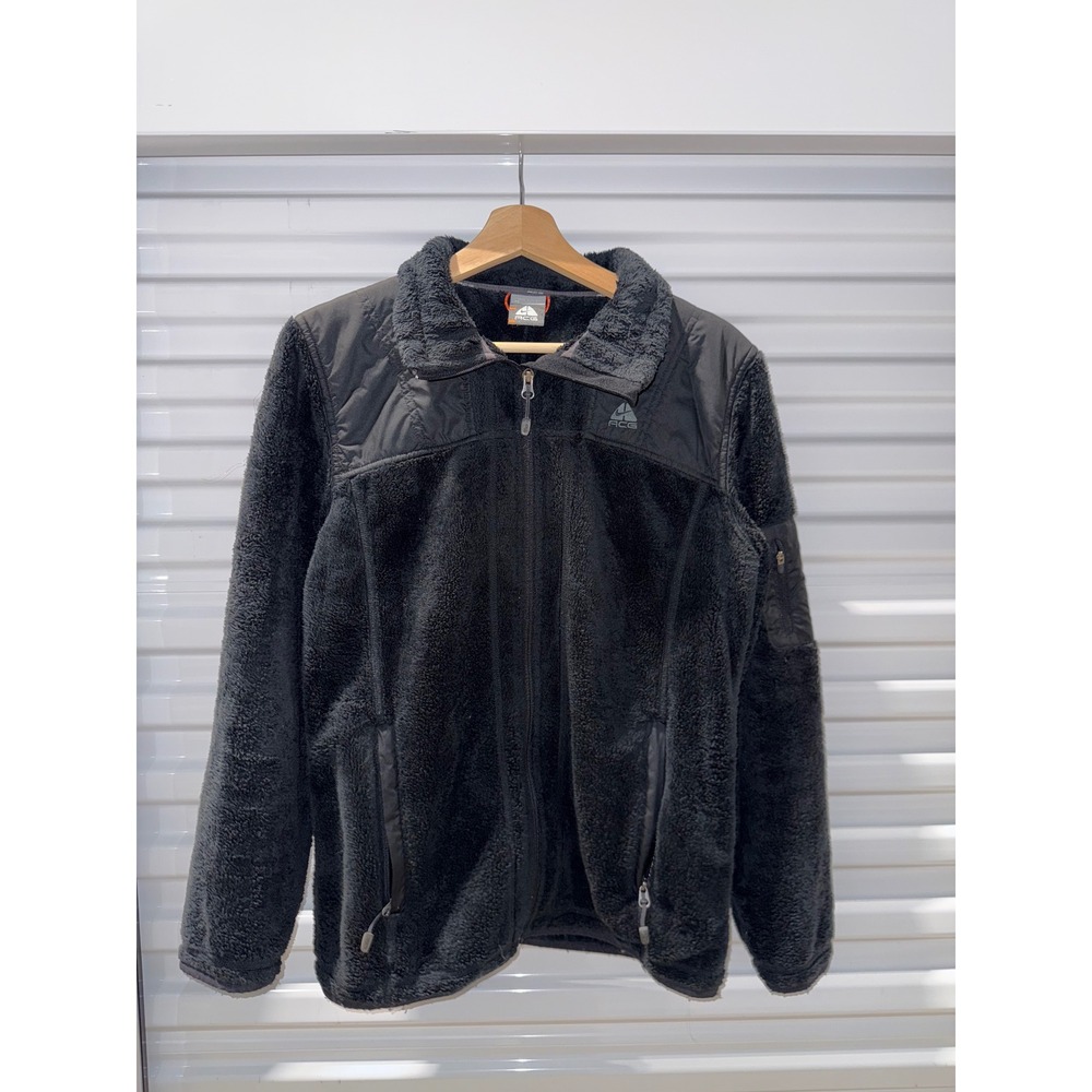 Nike ACG Womens Medium Black Deep Pile Fleece Full Zip Jacket Outdoor Layering